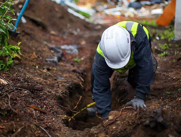 UNDERGROUND LINE PULLING